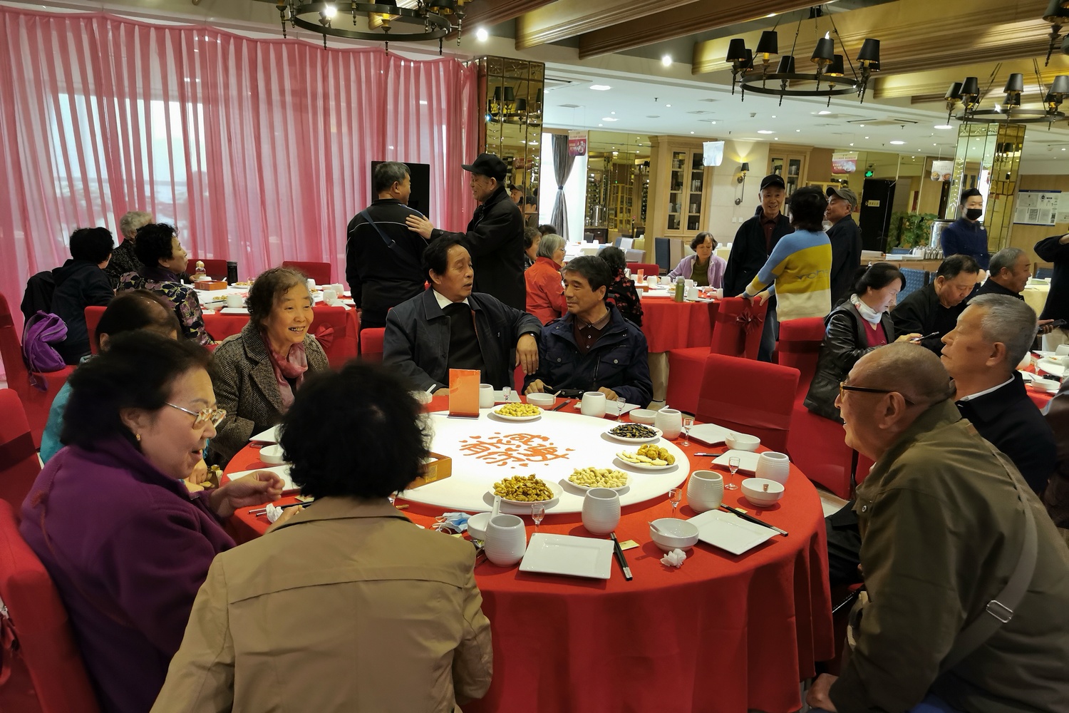 纪念延川县北京知青在本县被招工招干50周年纪念延川县北京知青在本县被招工招干50周年聚会活动在京举办活动在京举办